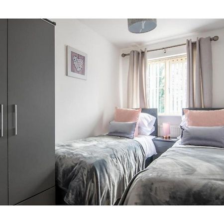 No 2 Mansfield Apartment ภายนอก รูปภาพ